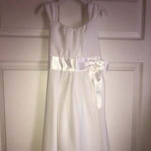 Bonnie Jean size 10 girls white formal dress
